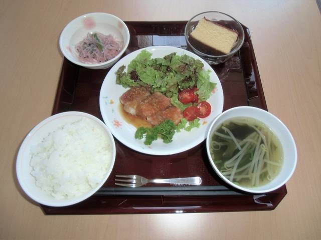 さくらコンフォートくれ 食事サンプル